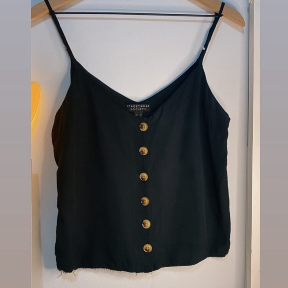 Top - Picture 9 of 16